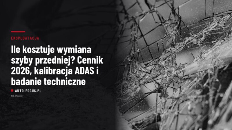 Roztrzaskana szyba samochodowa z siatką pęknięć