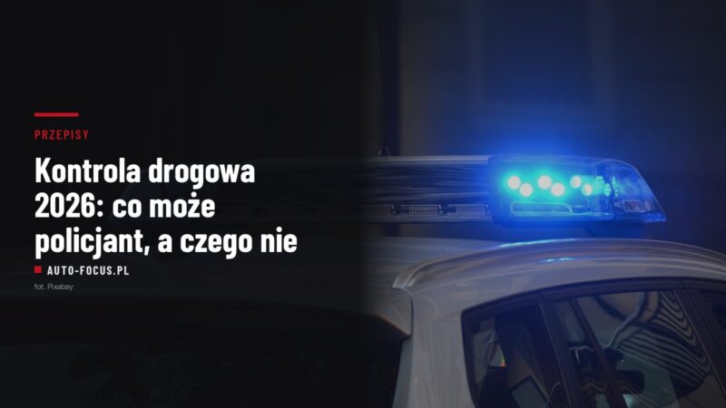 Niebieska belka sygnalizacyjna na dachu radiowozu
